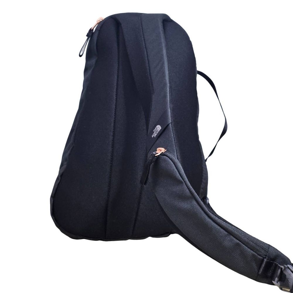 The North Face 北面 北臉女款防潑水簡約休閒單肩包