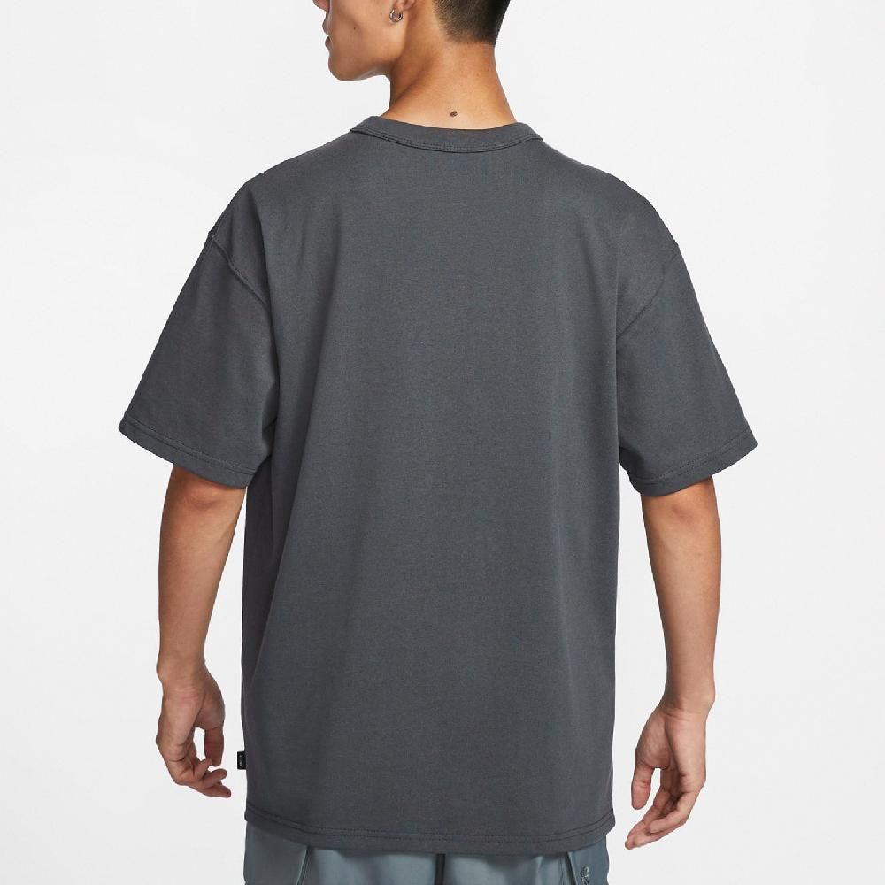 NIKE 耐吉   短袖 NSW Premium Essentials Tee 男款 深灰 寬鬆 落肩 刺繡 短T DO7393-060