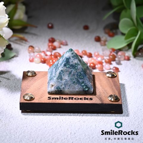 SmileRocks 石麥 水草瑪瑙金字塔 4.1x4.1x3.5cm No.080800220