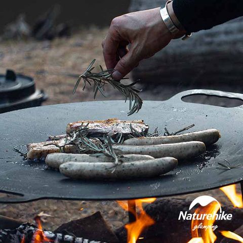 Naturehike 戶外野營 玄鐵四腳支架不沾大煎烤盤 方盤 附收納袋