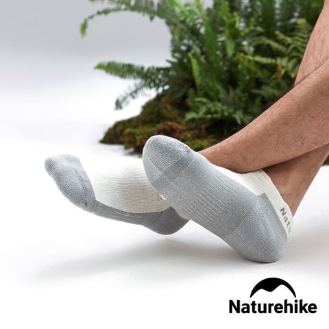 Naturehike 輕量減震舒適短襪 ZI010