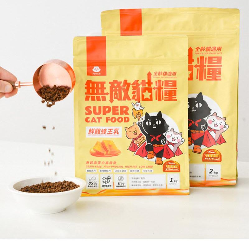 全貓適用無敵SUPERCAT FOOD鮮雞蜂王乳全貓適用 ALL   無高蛋白高脂肪 FREE  PROTEIN  FAT LOW Plus2 1 85%0%