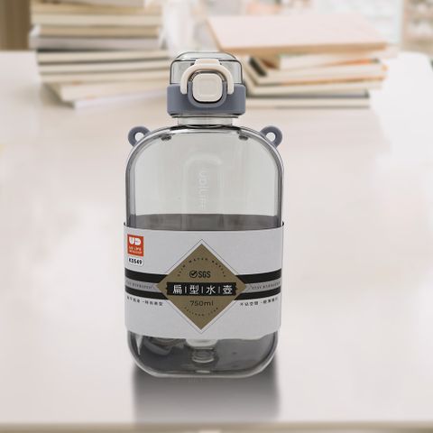 扁型彈蓋水壺-750ml