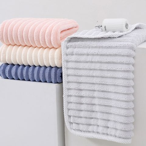 買一送一 超吸水珊瑚絨雲朵果凍條浴巾70cmX140cm