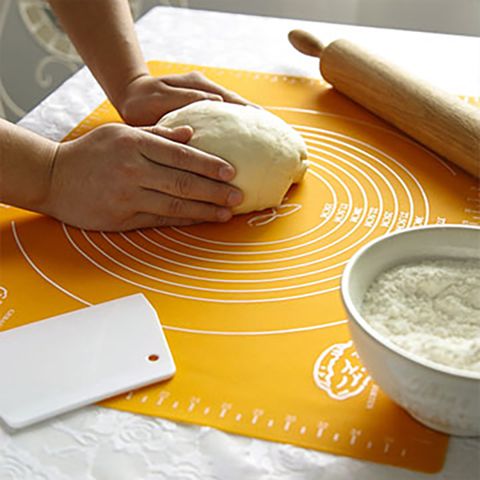 廚房餐廚烘培料理小幫手▲創意多功能尺寸標示不沾耐熱揉麵桿麵測量矽膠工作墊-橙色(30x40cm)