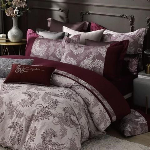 【南紡購物中心】 Caliphil 雙人床包被單四件組 / 花間月影 / 紫紅色 / 300織精梳純棉色織緹花 / 典雅時尚風格設計