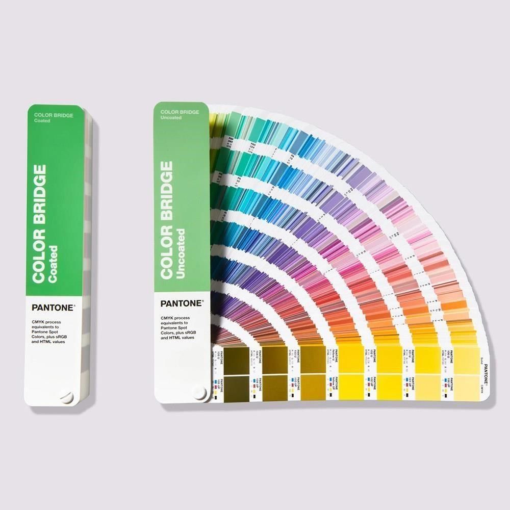 PANTONE 【南紡購物中心】 2023最新版  色票 色彩橋樑指南|光面銅版紙&膠版紙套裝 /組 GP6102B舊型號GP6102A