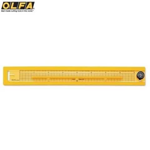 【南紡購物中心】 日本製造OLFA壓克力切割尺安全直尺組176B(不傷桌面;左撇子左手亦可,最大A3)裁切器裁切靠板直線切割工具切割板