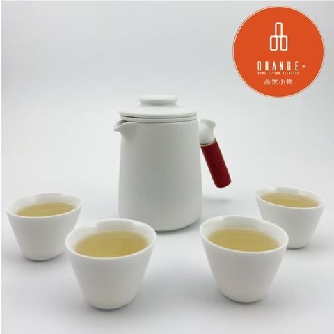 悅康品家 【南紡購物中心】 【品悅小物】享憩茶 旅行陶瓷茶具組(泡茶杯 一壺四杯 隨身茶具 旅行茶具 露營茶具  沖壺茶)