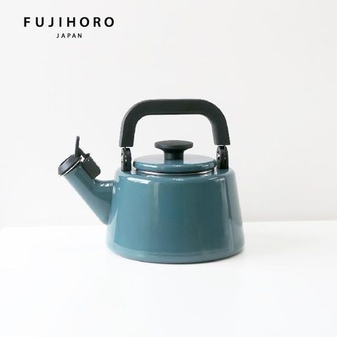 富士琺瑯 【南紡購物中心】 【FUJIHORO 】COTTON簡約系列 2.1L笛音琺瑯燒水壺- 貼心笛音裝置有效提醒水滾狀態