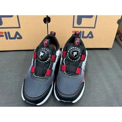 Fila 大童旋鈕免綁帶氣墊慢跑運動鞋