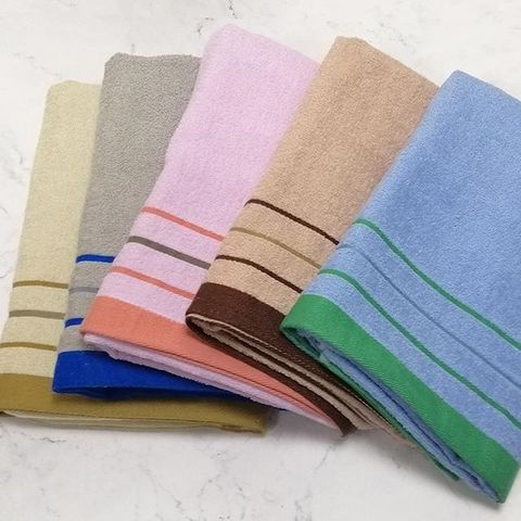 【ELEGANCE】快樂時光小浴巾(隨機色)3入組