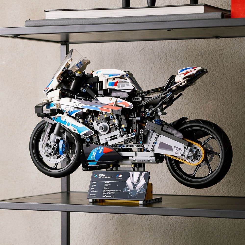LEGO 樂高  科技系列 42130 BMW M 1000 RR(重機 模型)