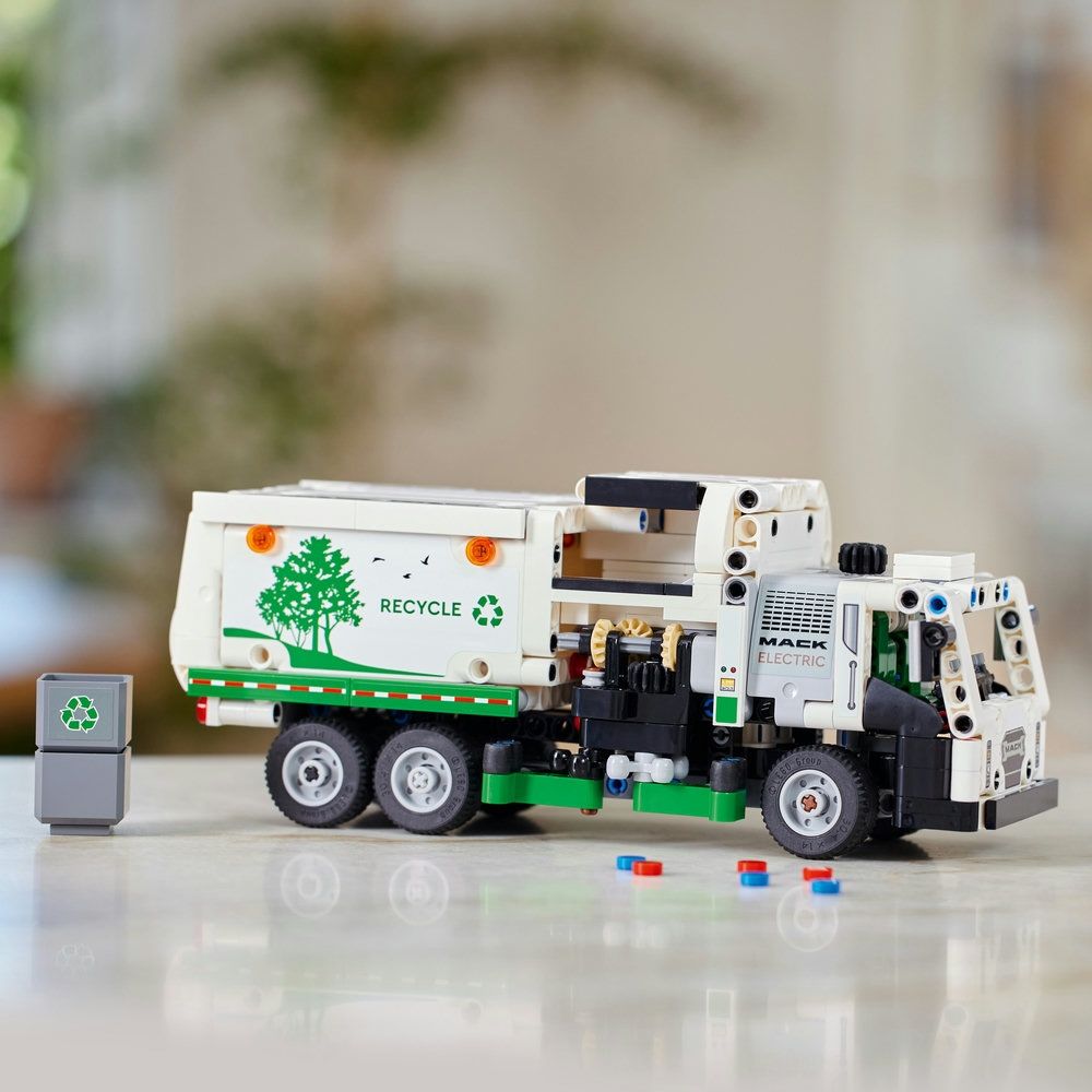 LEGO 樂高  科技系列 42167 Mack LR Electric Garbage Truck(麥克貨車 垃圾車積木)