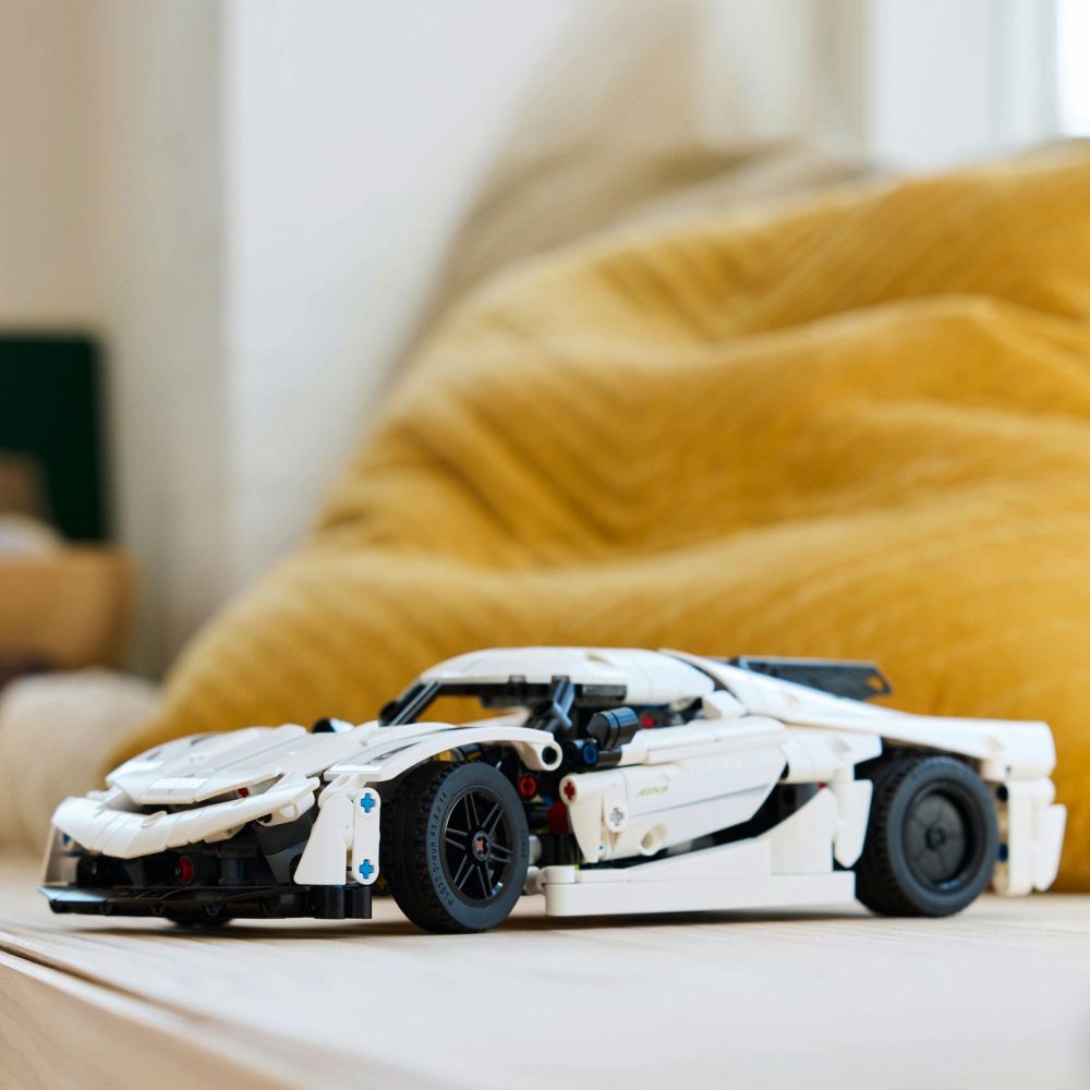 LEGO 樂高 科技系列 42184 Koenigsegg Jesko Absolut 白色極致超跑(PChome線上獨家 賽車模型)