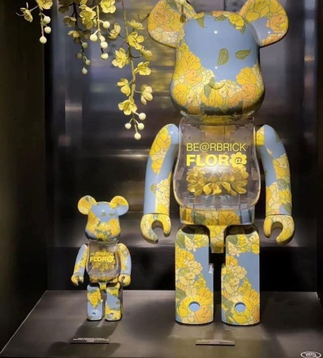  BE@RBRICK Flor@ Golden Shower Flowers 1000% 泰國限定 緬梔花