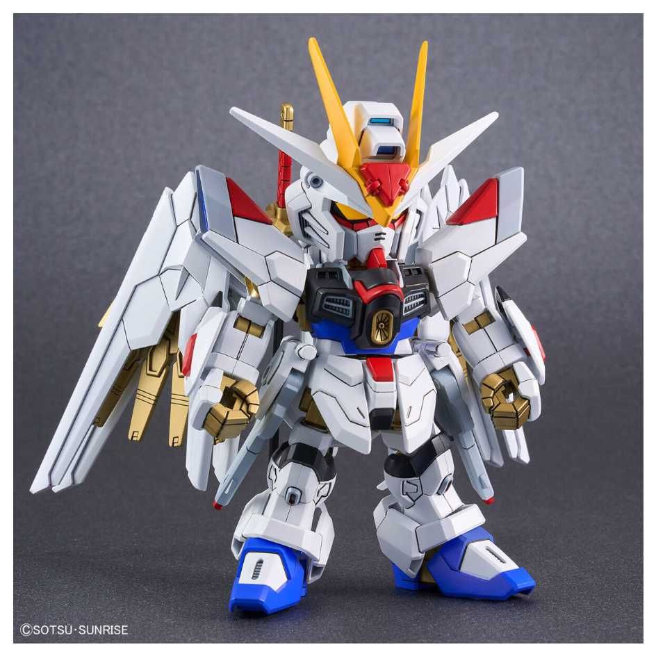 BANDAI 萬代 組裝模型 SD鋼彈 SDCS 全能攻擊自由鋼彈