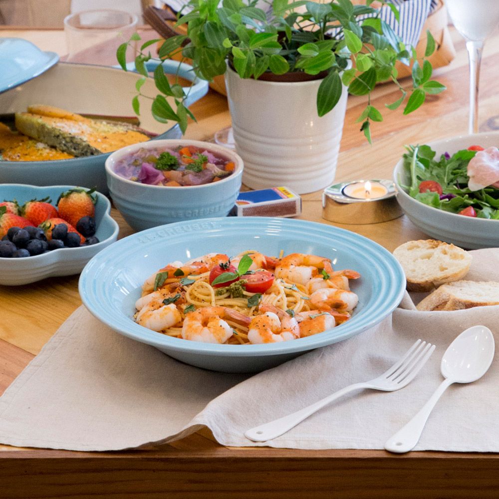 LE CREUSET -瓷器東京款義麵盤25cm (水手藍-無盒)