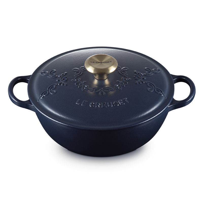 LE CREUSET -永恆花蕾系列典藏琺瑯鑄鐵鍋媽咪鍋 24cm(海軍藍/棉花白)