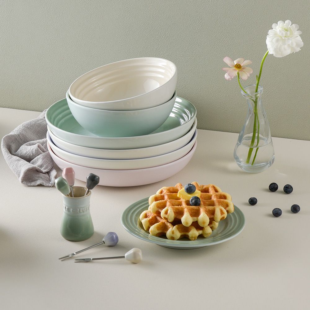 LE CREUSET -瓷器義麵盤組 22cm - 4入 (貝殼粉/淡粉紫/湖水綠/蛋白霜)