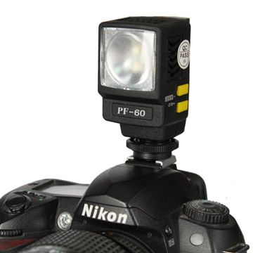 PF-60攝影燈色溫可調附贈NP80高容量鋰電池