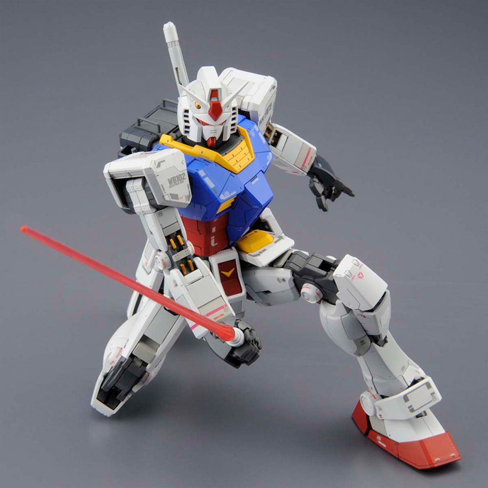 BANDAI 萬代 MG 1/100 RX-78-2 GUNDAM Ver.3.0 初鋼