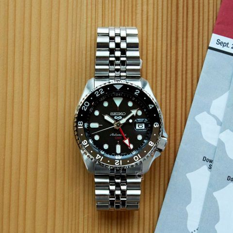 SEIKO 精工 5 Sports 系列 GMT兩地時間機械錶-(4R34-00A0D/SSK001K1)