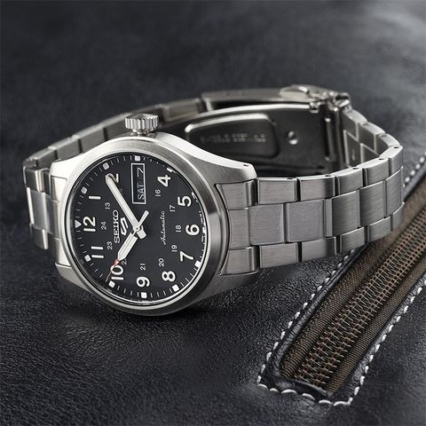 SEIKO 精工 5 Sports 經典數字款 日期 SRPJ81K1 鋼錶帶 機械錶 4R36-13P0D 黑/銀 36mm