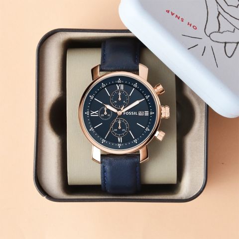 【FOSSIL】BQ1704 羅馬數字 日期顯示 玫瑰金框 夜光 三眼 計時 皮革 石英錶