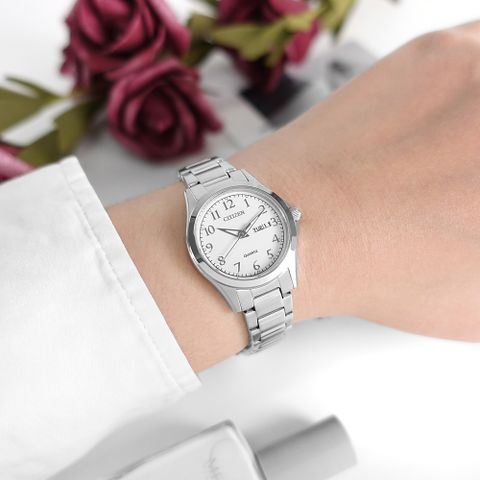 CITIZEN 星辰 / EQ0610-53A /數字刻度 星期日期 日本機芯 不鏽鋼女錶 白色 27mm