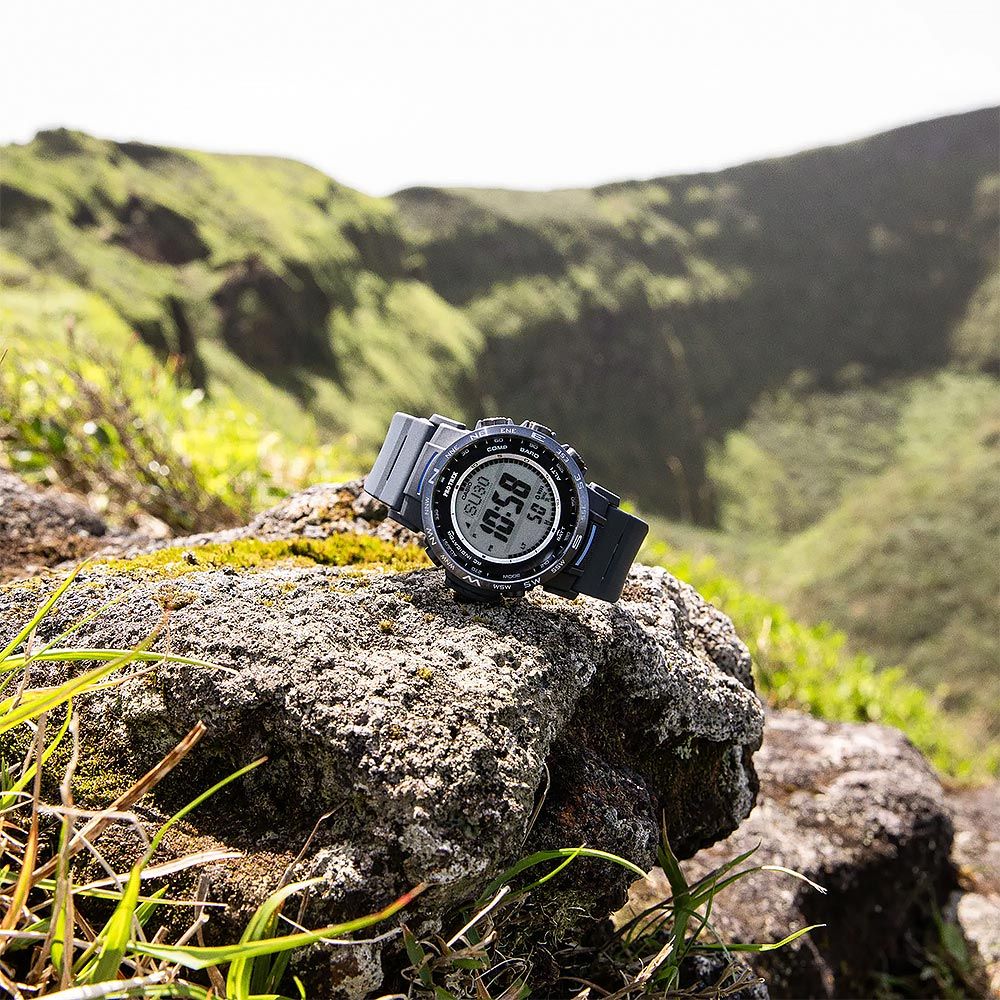 CASIO 卡西歐   PROTREK 戶外多功能太陽能電波手錶 登山錶 氣壓高度溫度 PRW-35Y-2