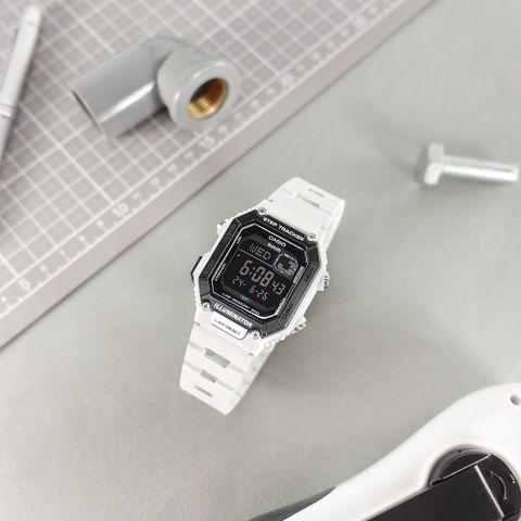 CASIO 卡西歐 / WS-B1000-8BV /  藍牙計步 電子數位 防水100米 橡膠手錶 灰白色 36mm