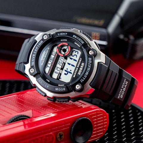 【CASIO 卡西歐】日本直送 世界五局電波運動腕錶-黑(WV-200R-1AJF)