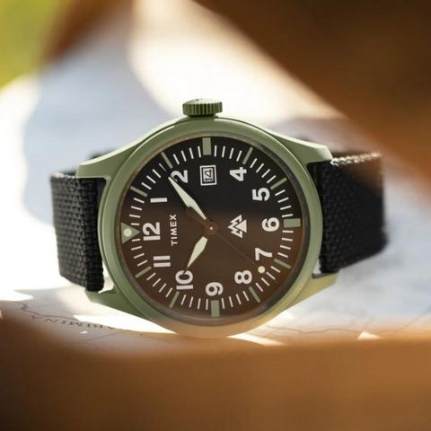 【TIMEX】天美時 遠征系列 42毫米環保再生 輕量戶外手錶 (黑 TXTW2W34400)