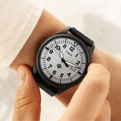 【TIMEX】天美時 遠征系列 42毫米環保再生 輕量戶外手錶 (白x黑TXTW2W34700)