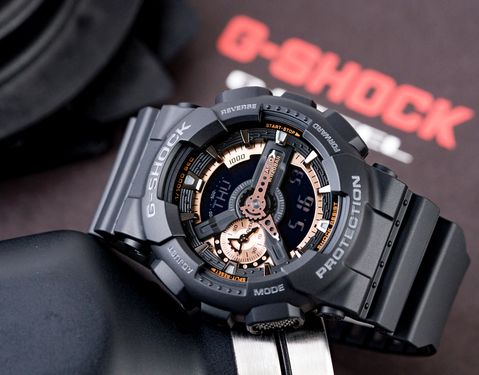 快速到貨【CASIO 卡西歐】G-SHOCK 重機狂野潮流概念錶-消光黑x金(GA-110RG-1ADR)