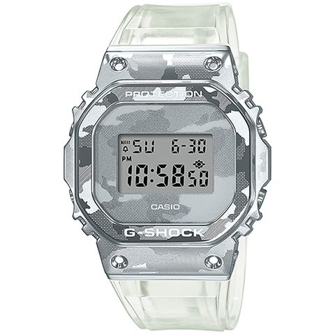送降溫冰涼貼，送完為止CASIO G-SHOCK 冰酷迷彩防水200米計時錶/GM-5600SCM-1