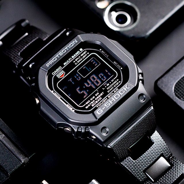 CASIO G-SHOCK/領先潮流太陽能電波運動腕錶/GW-M5610BC-1 - PChome 24h購物