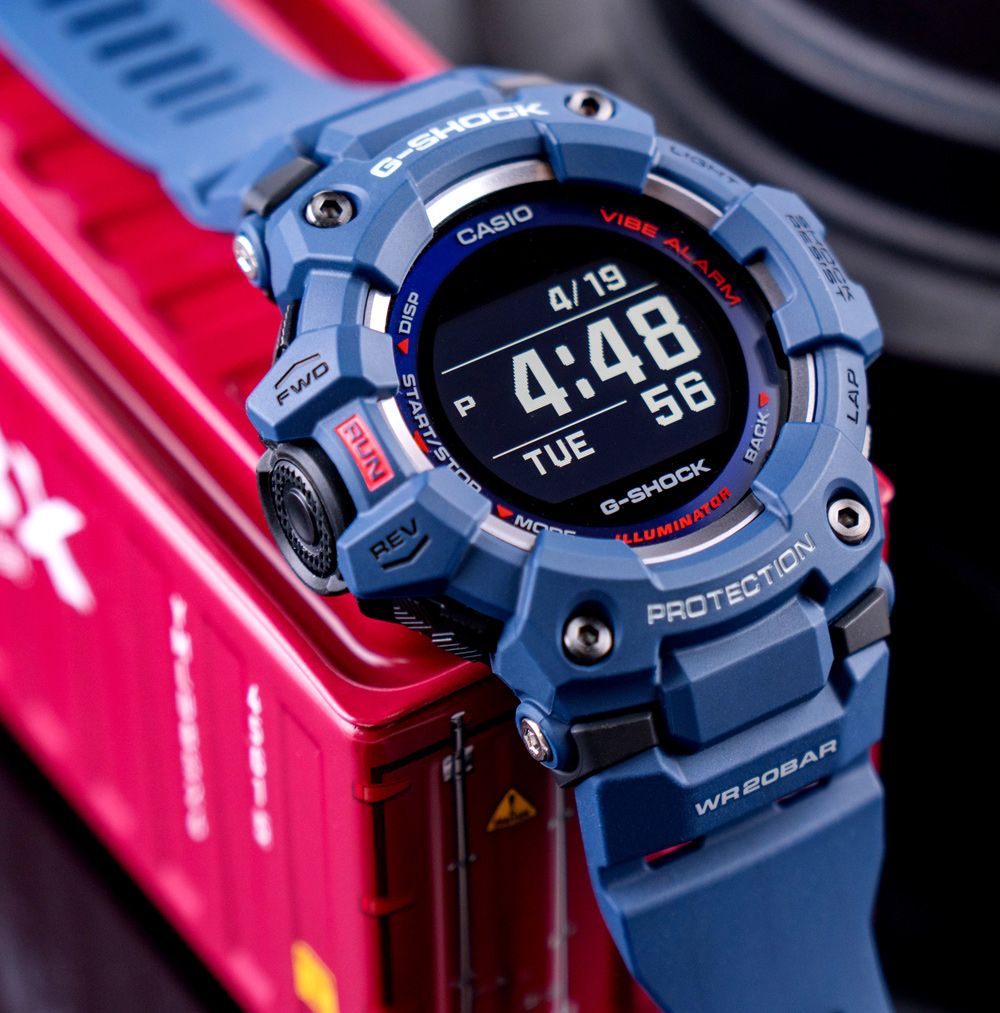 CASIO】G-SHOCK G-SQUAD 運動潮流藍牙智慧橡膠腕錶/藍(GBD-100-2DR