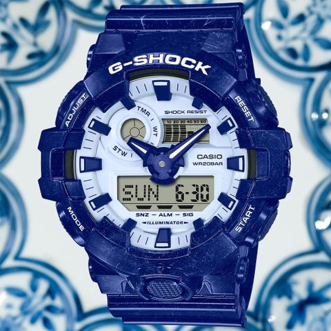 ▶特色青花瓷◀CASIO卡西歐 G-SHOCK 優雅青花瓷雙顯腕錶 禮物推薦 畢業禮物 GA-700BWP-2A