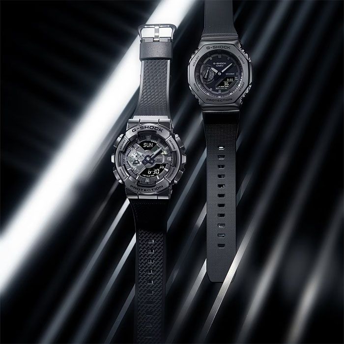 CASIO】卡西歐G-SHOCK 農家橡樹GM-2100BB-1A 八角金屬殼200米防水運動