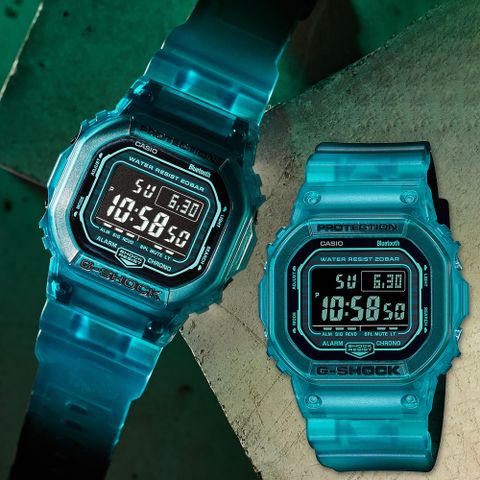 送降溫冰涼貼，送完為止CASIO G-SHOCK 智慧藍芽半透明漸變方形計時錶/藍/DW-B5600G-2