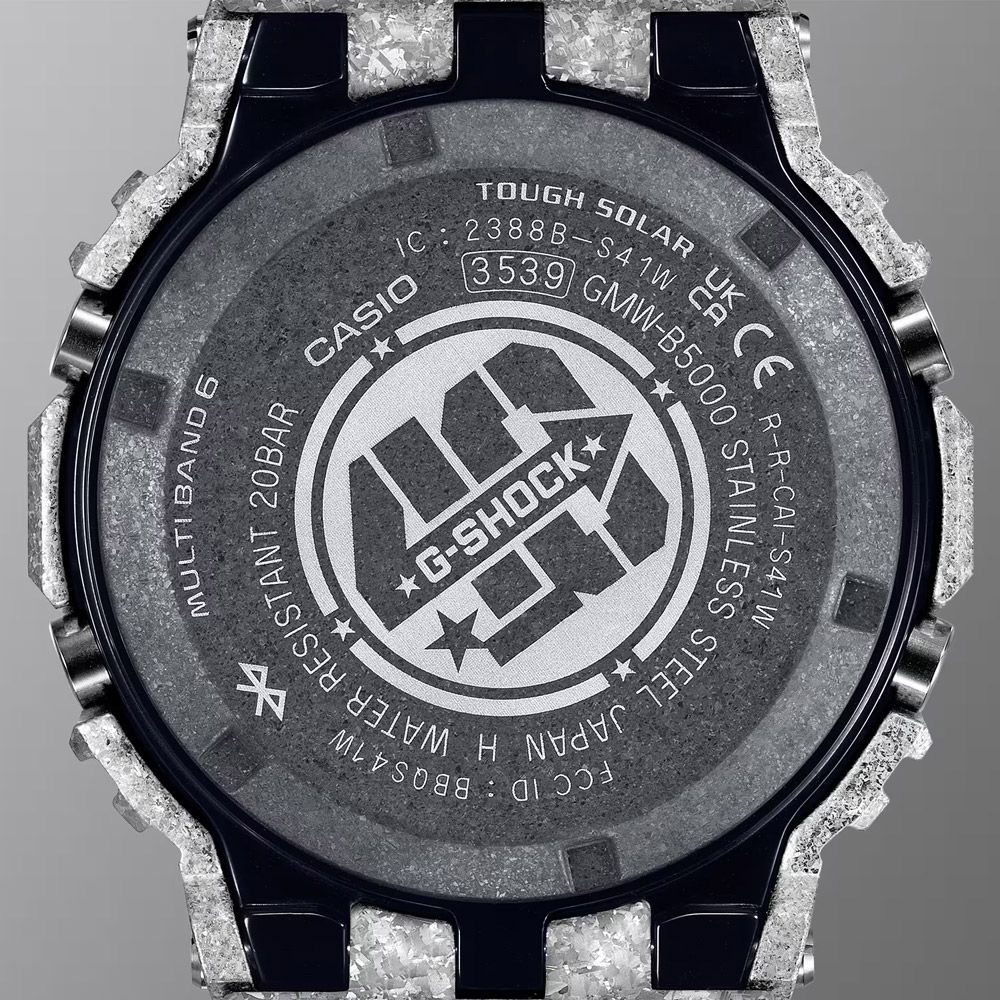 CASIO 卡西歐G-SHOCK 40周年限定太陽能智慧藍芽全金屬結晶質感方形電子