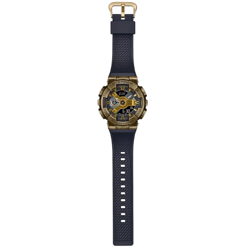 CASIO 卡西歐 G-SHOCK 復古未來銅色質感 金屬錶殼 人氣雙顯 黑X金_GM-110VG-1A9_48.8mm