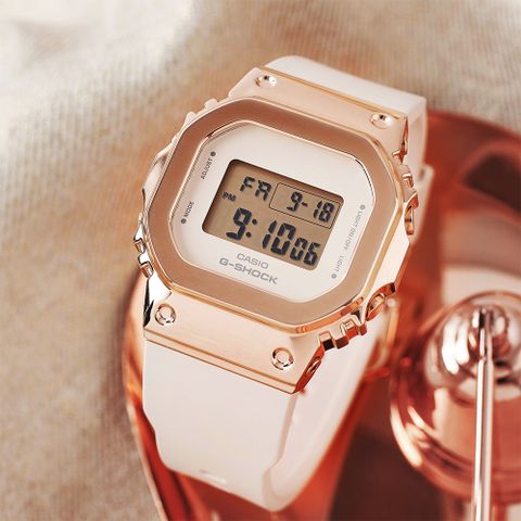 熱銷品牌▼日系手錶CASIO 卡西歐 G-SHOCK 經典5600系列金屬色手錶-玫瑰金 GM-S5600PG-4
