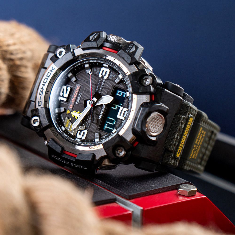 CASIO 卡西歐 G-SHOCK MUDMASTER 泥王太陽能耐衝擊運動雙顯腕錶/軍綠(GWG-2000-1A3)