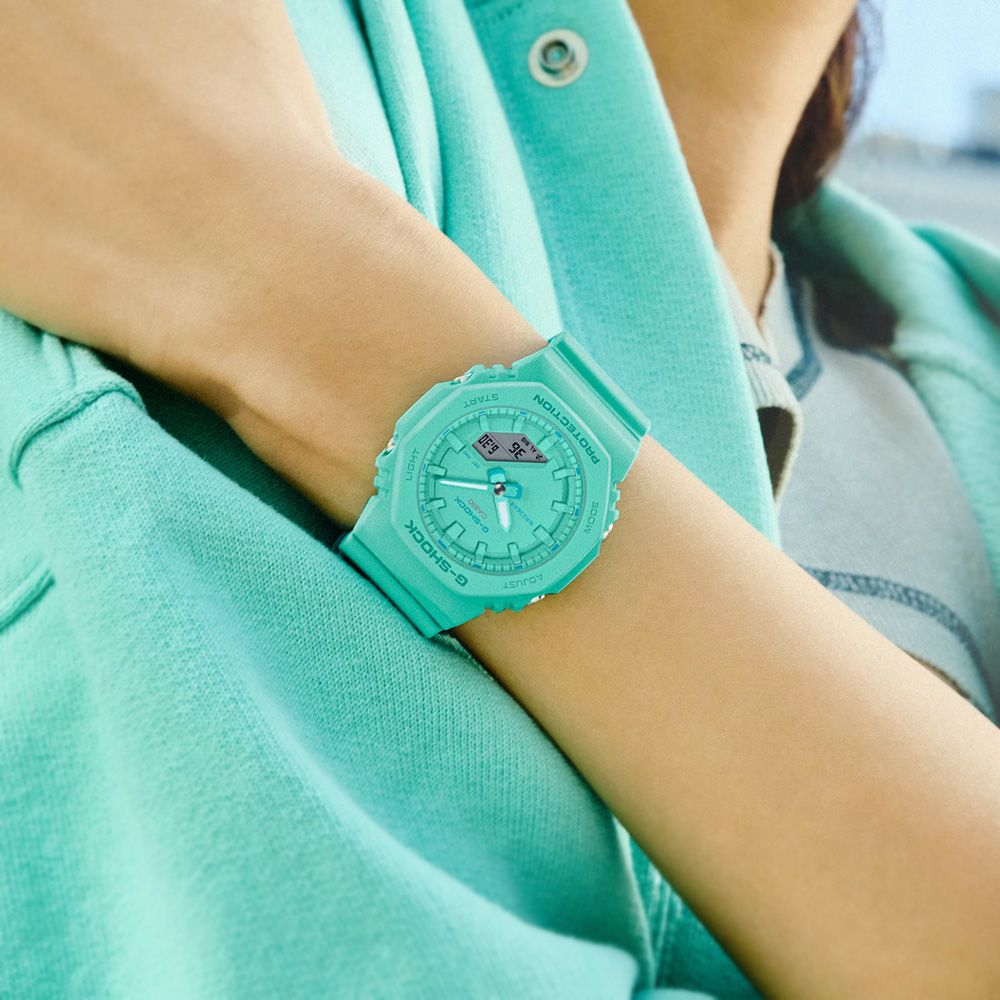 CASIO 卡西歐   G-SHOCK WOMEN x ITZY 纖薄八角形雙顯錶-綠松藍 GMA-P2100-2A 防水200米