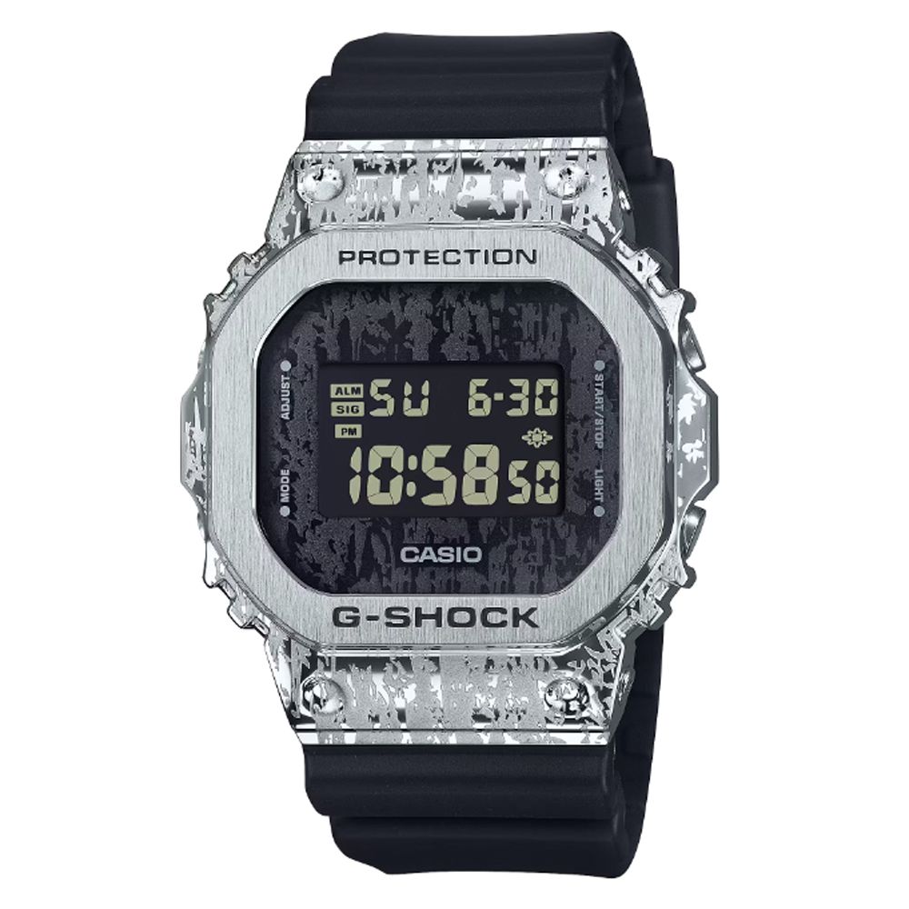 CASIO 卡西歐   G-SHOCK 油漬搖滾 頹廢風格 金屬殼方形電子錶 GM-5600GC-1