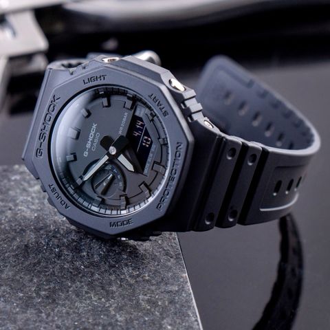 【CASIO 卡西歐】G-SHOCK 八角錶形 雙顯腕錶/黑(GA-2100-1A1DR)