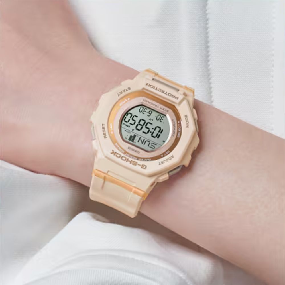 CASIO 卡西歐   G-SHOCK 計步藍芽手錶 柔和色調女錶 GMD-B300-4